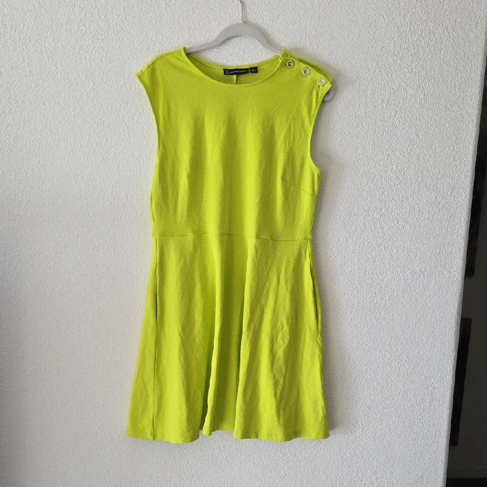 New York & Company Neon Lime A-Line Sleeveless Dress - Picture 2 of 6